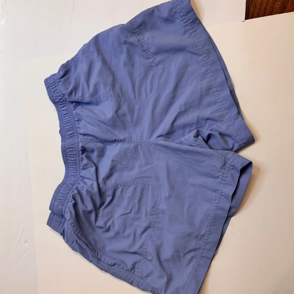 Columbia women's‎ Light Blue Athletic Shorts S Elastic Waist Drawstring Pockets